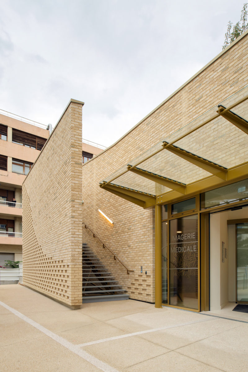   - Extension de l’Hôpital Saint-Joseph à MARSEILLE, France